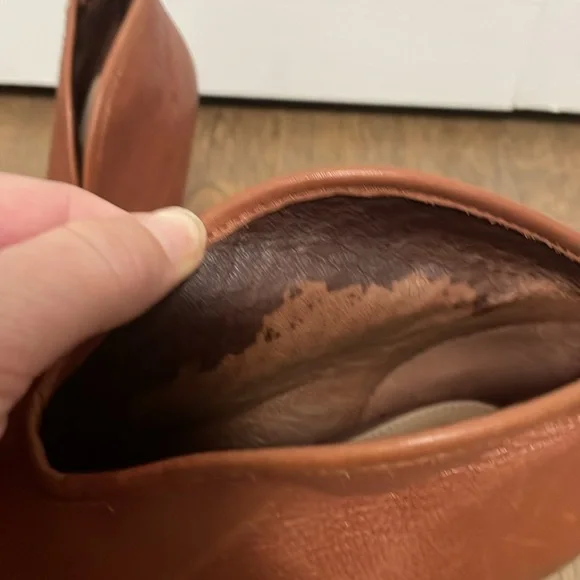 GUC Vince Camuto brown leather open toe heels. 4” heel Size 8.5 M - Picture 6 of 11